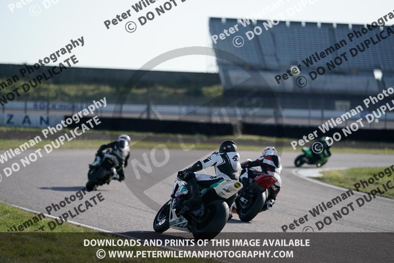 Rockingham no limits trackday;enduro digital images;event digital images;eventdigitalimages;no limits trackdays;peter wileman photography;racing digital images;rockingham raceway northamptonshire;rockingham trackday photographs;trackday digital images;trackday photos